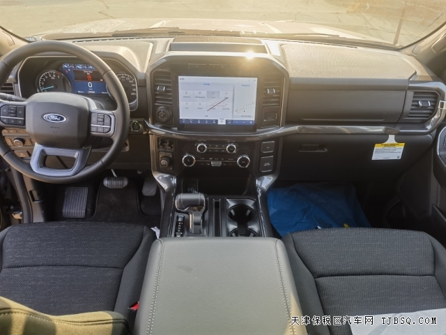 平行進(jìn)口23款福特猛禽F150XLT港口現(xiàn)車五十多萬(wàn)入手大皮卡