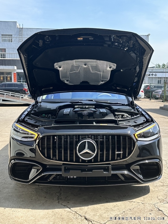 24款奔馳AMG S63四座行政座駕V8保稅區(qū)現(xiàn)車可分期