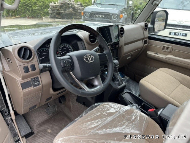最具情懷的24款自動(dòng)擋豐田酷路澤LC76 4.0L港口現(xiàn)車最新行情
