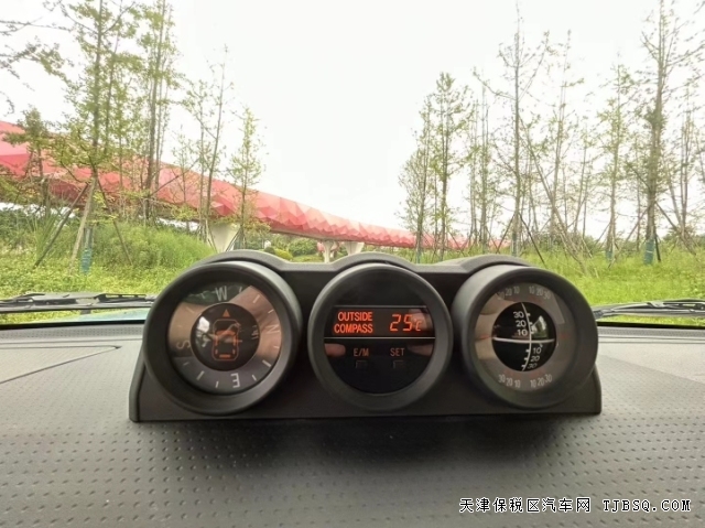 平行進口中東版豐田FJ酷路澤4.0復(fù)古造型沙漠小王子港口現(xiàn)車
