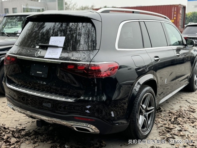 24款美規(guī)奔馳GLS450七座AMG包最具性價比的配置港口現(xiàn)車