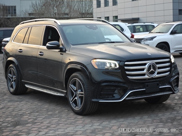 奔馳旗艦SUV24款奔馳GLS450美規(guī)加版車型港口現(xiàn)車