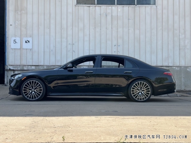 全新S級(jí)商務(wù)轎車(chē)平行進(jìn)口23款奔馳S500L都有哪些獨(dú)特優(yōu)勢(shì)