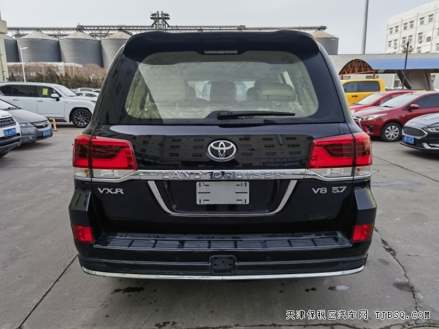 中東版豐田酷路澤5700 21款 VXR GT套件國六B保稅區(qū)現(xiàn)車
