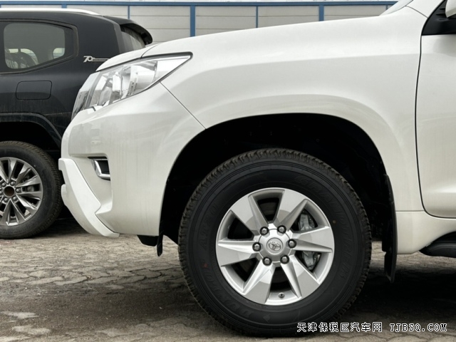 23款中東大油箱柴油豐田霸道2800不加尿素原碼港口現(xiàn)車直提