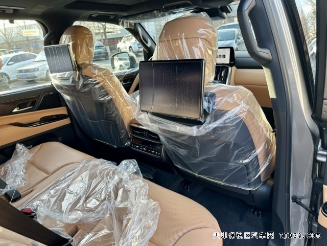 2023款柴油版雷克薩斯LX500d三把鎖豪華SUV港口配置行情