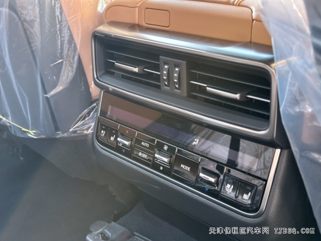 2023款柴油版雷克薩斯LX500d三把鎖豪華SUV港口配置行情