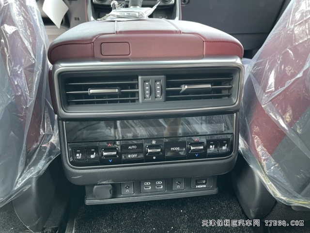 中東版雷克薩斯LX600 23款 7座 Signature簽名版港口配置行情