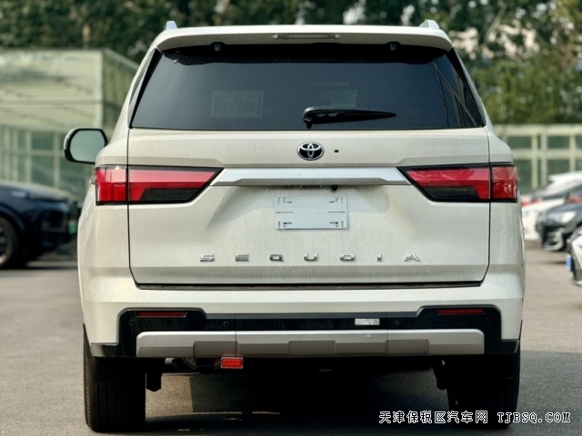 2024款豐田紅杉3.5T混動頂點版港口實車配置行情
