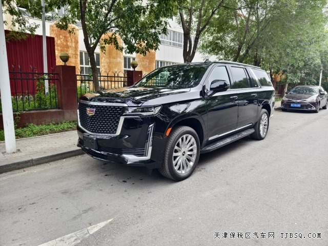 24款加版3.0柴油凱雷德 ESV加長(zhǎng) Premium Luxury 高級(jí)豪華版