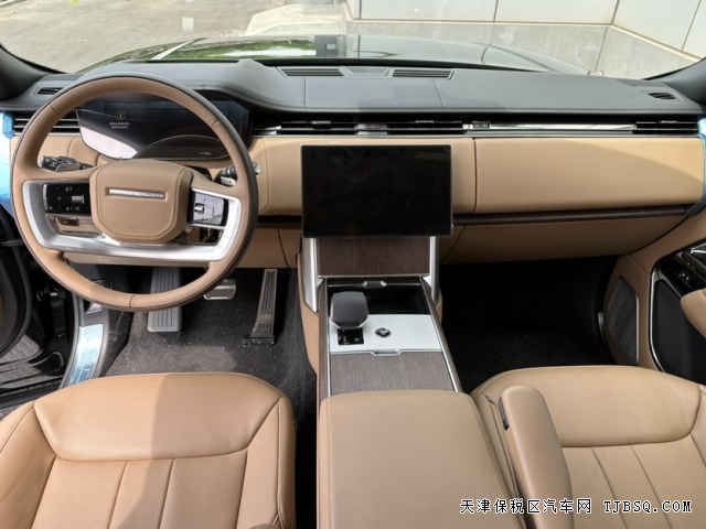 24款路虎攬勝創(chuàng)世加長4.4T V8頂級奢華SUV