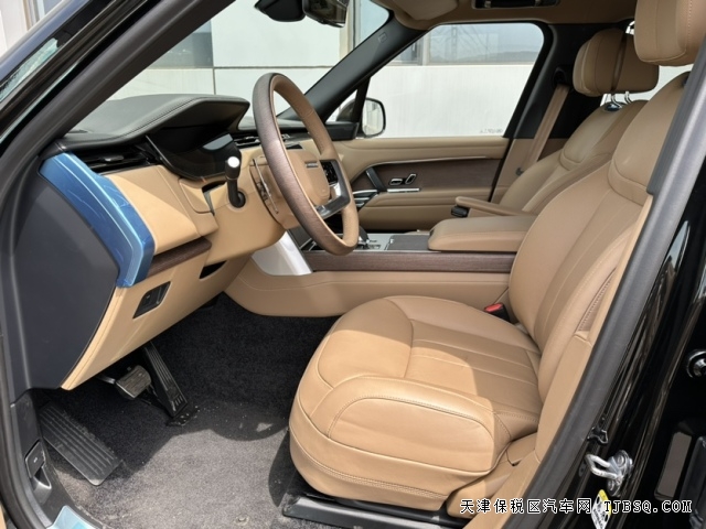 24款路虎攬勝創(chuàng)世加長4.4T V8頂級奢華SUV