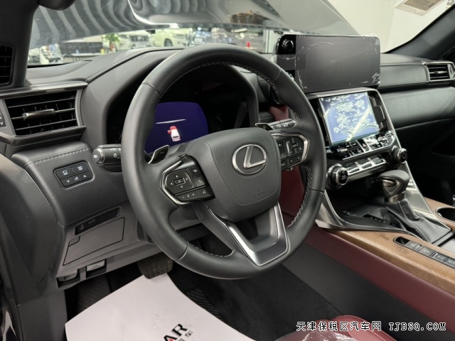 平行進口23款雷克薩斯LX500d柴油3.3T港口最新行情