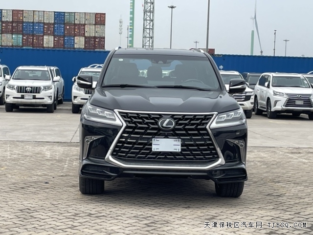 一代經(jīng)典雷克薩斯LX570中東版限量S最具氣場的硬派越野車