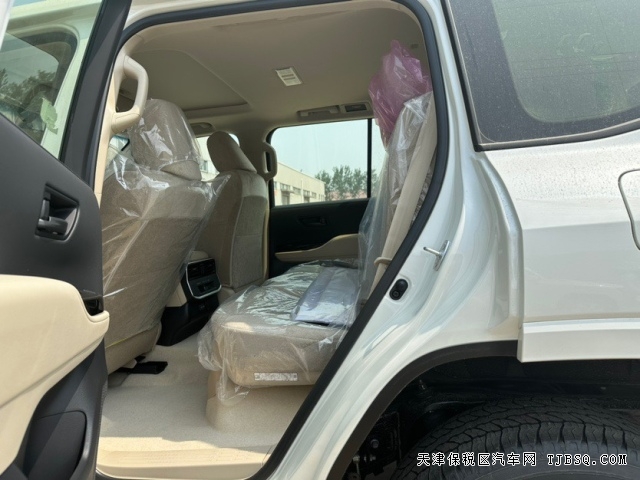 24款酷路澤4.0L中東版GXR八氣囊港口提車68萬起