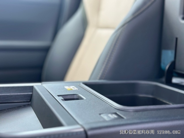新車上市24款雷克薩斯GX550越野版3.4T兩把鎖港口最新行情