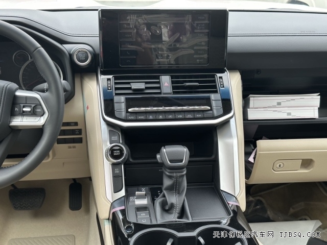 中東版24款酷路澤LC300 4.0L港口售價(jià)跌入谷底現(xiàn)車售全國(guó)