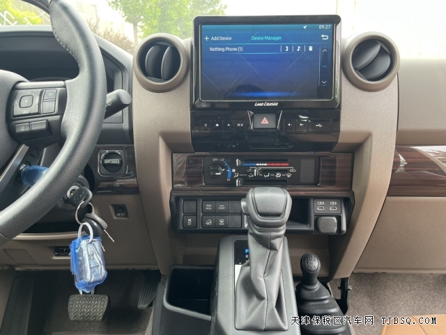 24款LC71 柴油自動擋 2.8T 頂配 梅花燈 絞盤 氣泵 沙漠黃現(xiàn)車