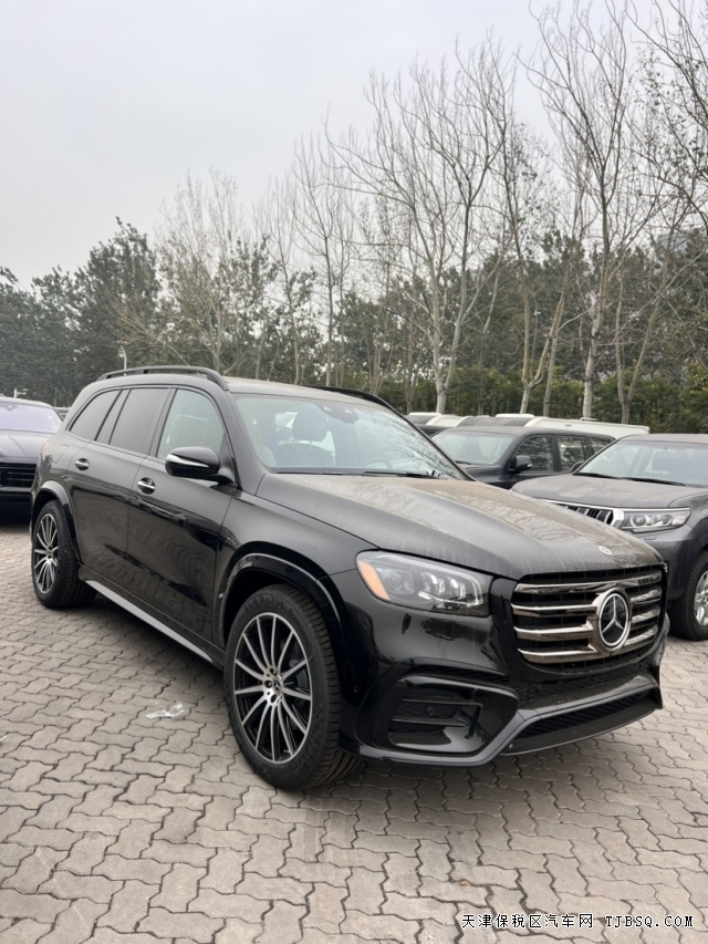 25款美規(guī)奔馳GLS450AMG豪華SUV百萬(wàn)級(jí)別銷量擔(dān)當(dāng)