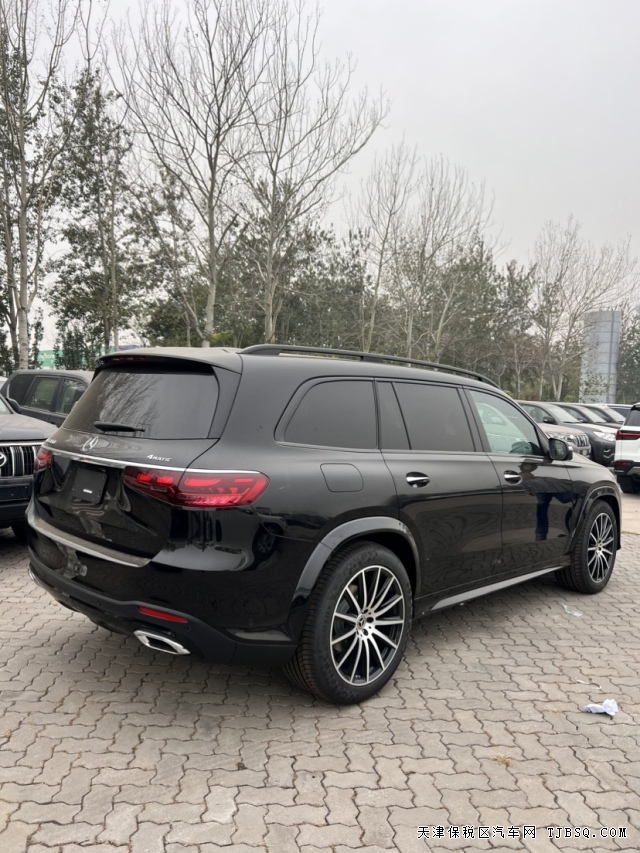 25款美規(guī)奔馳GLS450AMG豪華SUV百萬(wàn)級(jí)別銷量擔(dān)當(dāng)