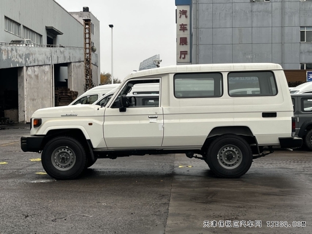 強大耐用的24款豐田自動擋LC78柴油2.8T超長續(xù)航2000公里