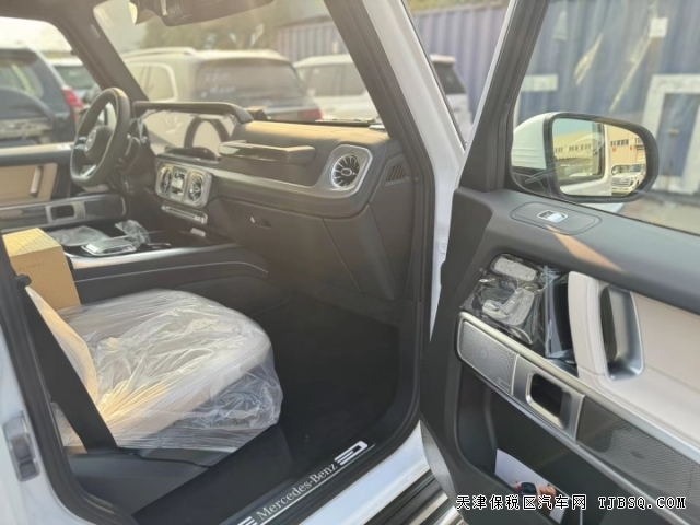 全新升級改款25款韓版奔馳G450D柴油三把鎖港口順利通關(guān)