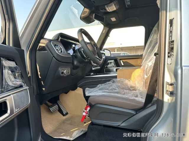 金屬銀25款奔馳G450d柴油3.0T中期改款港口最新配置行情