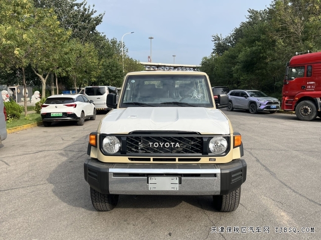豐田L(fēng)C76 4.0L 24款 自動(dòng)檔