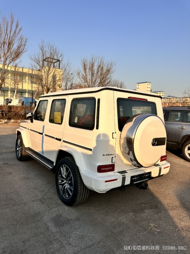 平行進口2025款奔馳G450d柴油版三把鎖全新改款港口現(xiàn)車