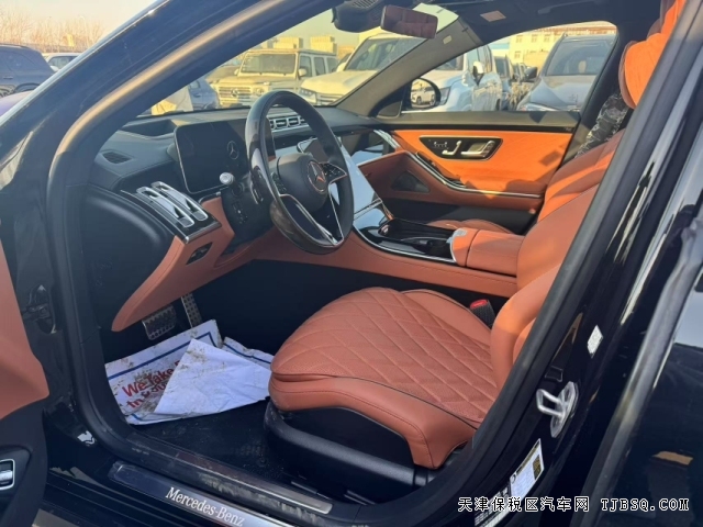 25款加版奔馳S500L四驅(qū)配置豐富顏色齊全店里現(xiàn)車