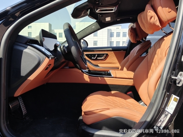 2025款奔馳S580 四驅(qū)長軸V8行政S級(jí)豪華轎車天津港現(xiàn)車在售