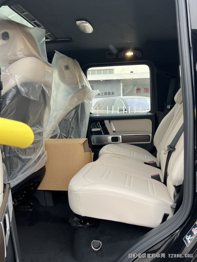 25款奔馳G450d柴油三把鎖全新升級(jí)港口現(xiàn)車(chē)