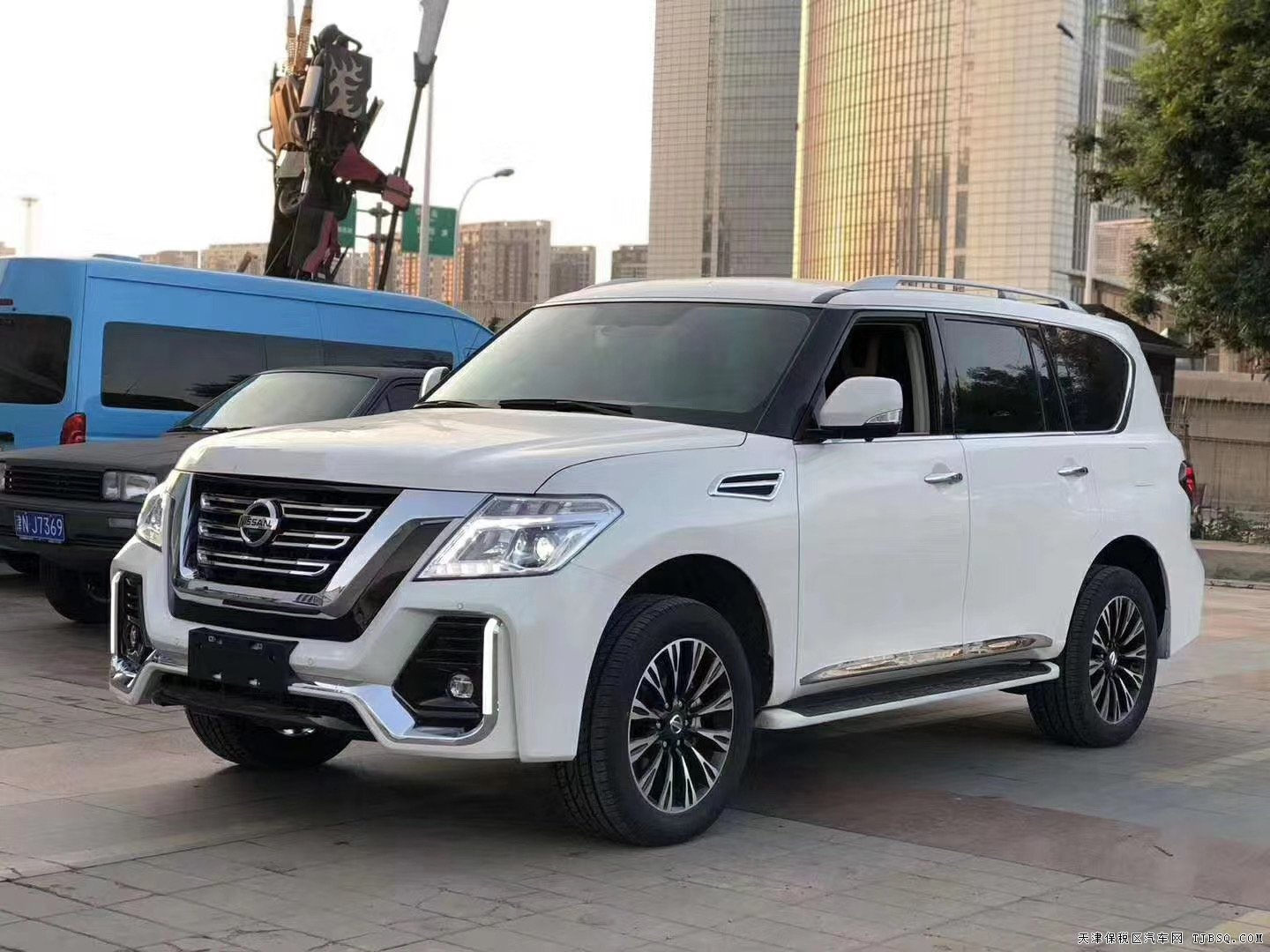2020款中東日產(chǎn)途樂Y62現(xiàn)車46萬 因為你需要,恰好我專業(yè)!