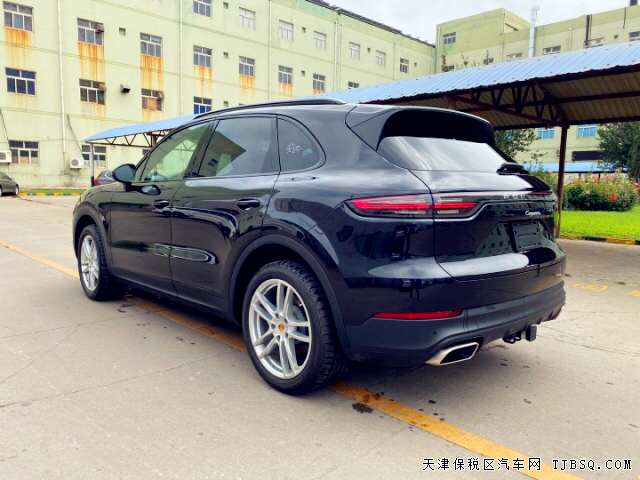 卡宴 20款 3.0T 標(biāo)準(zhǔn) 現(xiàn)車 手續(xù)齊