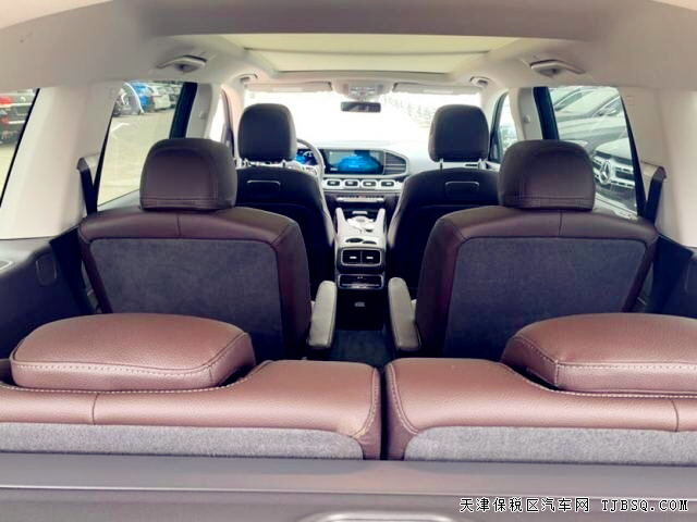 奔馳GLS450 20款 6座 全景20輪 現(xiàn)車手續(xù)齊