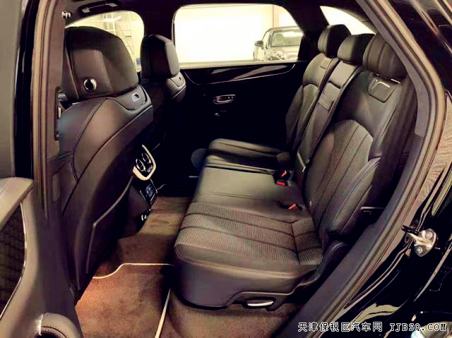 添越 20款 4.0T 五座 現車 手續(xù)齊
