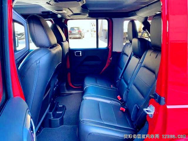 牧馬人 20款 2.0T 自動(dòng) 四門 硬頂 撒哈拉 現(xiàn)車