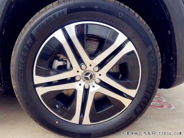奔馳GLS450 20款 6座 全景20輪 現(xiàn)車 手續(xù)齊