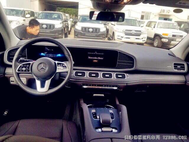 奔馳GLS450 20款 6座 全景20輪 現(xiàn)車 手續(xù)齊