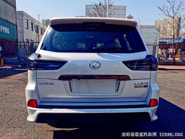 雷克薩斯LX570 19款 限量 S 黑曜 價(jià)優(yōu) 僅售179