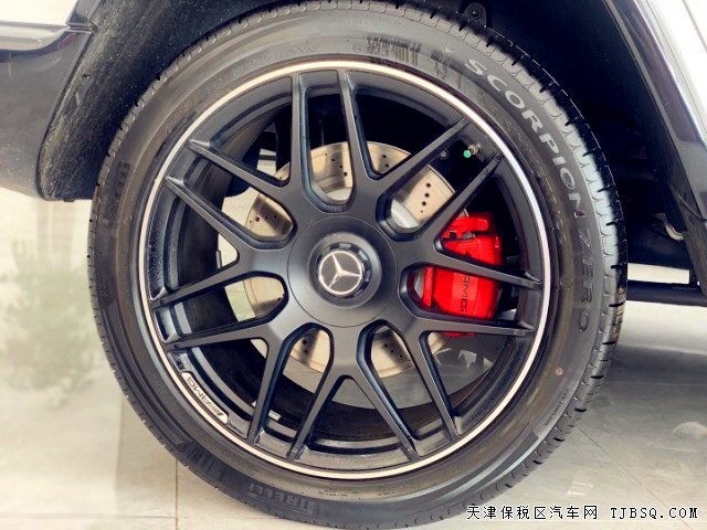 新款奔馳G63熊貓?zhí)貏e版 港口國(guó)六預(yù)售特價(jià)