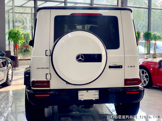 新款奔馳G63熊貓?zhí)貏e版 港口國(guó)六預(yù)售特價(jià)