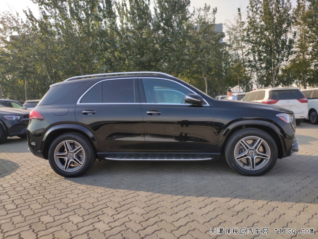 新款奔馳GLE350加版頂配 港口國六現(xiàn)車隨時(shí)提特價(jià)鉅惠