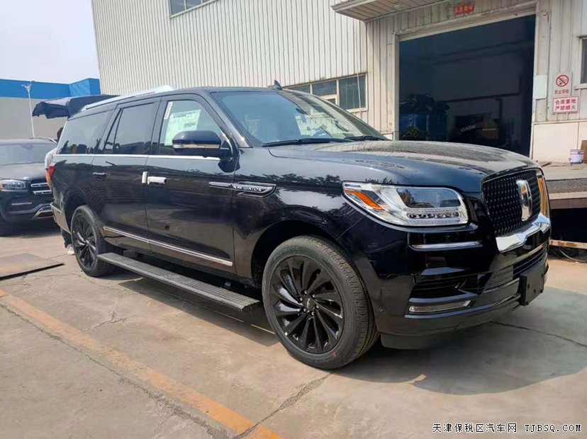 領(lǐng)航員 21款 3.5T 四驅(qū) 長(zhǎng)軸 Reserve