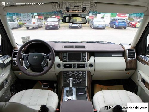 路虎攬勝行政版 天津現(xiàn)車圣誕節(jié)熱賣中
