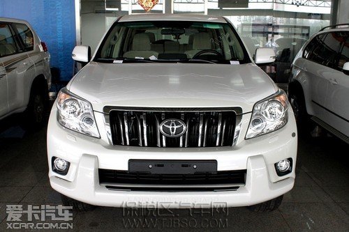 豐田霸道2700現(xiàn)車充足超低價(jià)38.6萬鉅惠
