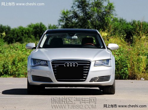 進(jìn)口奧迪A8 天津保稅區(qū)現(xiàn)車元旦前折扣價反饋