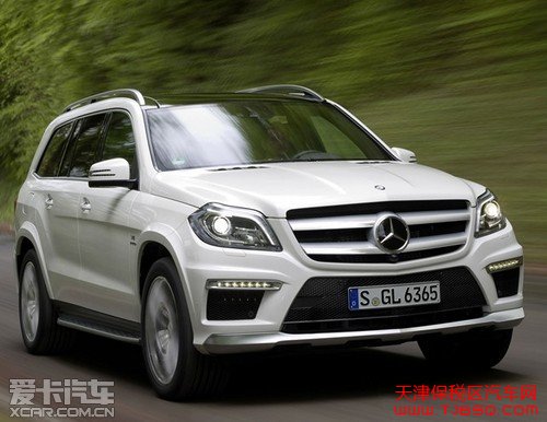 新款奔馳GL63美規(guī)版天津保稅區(qū)現(xiàn)車(chē)最新報(bào)價(jià)大讓利