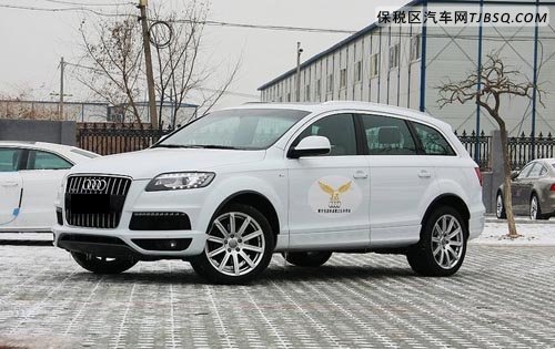 中規(guī)奧迪Q7 天津保稅區(qū)車城現(xiàn)車 全國可上牌