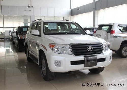 豐田酷路澤4000 現(xiàn)車高配71萬可分期購車